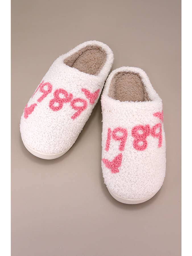 JOSSLYN by wall to wall - Wholesale Slippers - Women's - SOFT PLUSH MUSHROOM HEART RAINBOW WARM SLIPPERS | 40SP014