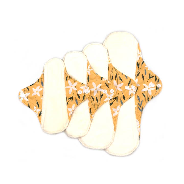 Ensemble de serviettes hygiéniques en tissu de bambou - Petite fleur blanche (paquet) pour la vente par Litto Things