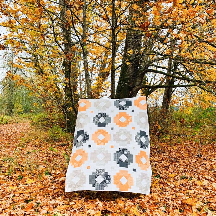 Cotton and Joy - Wholesale Quilt - Solstice Lights Quilt Pattern5