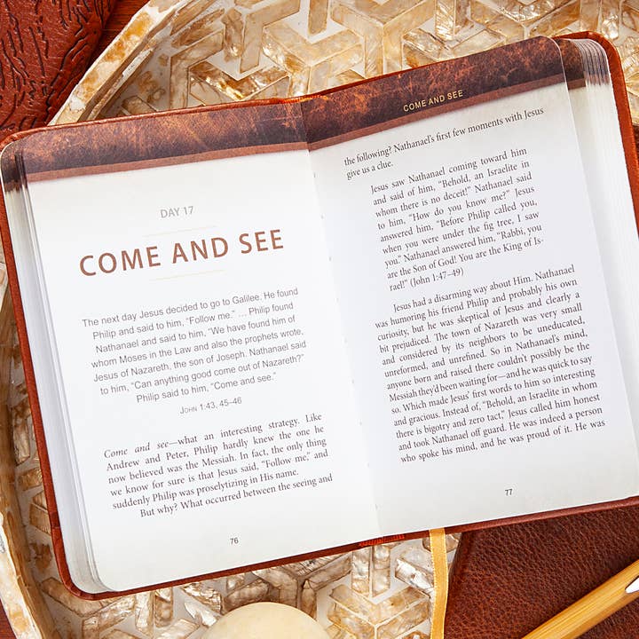 BroadStreet Publishing Group, LLC - Wholesale Religion Book - The Chosen (Devotional #1)1