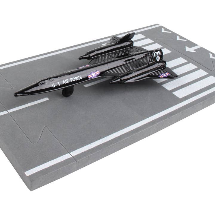 Daron Worldwide Trading - Wholesale Toy Plane - Kids - RW230 RUNWAY24 SR-71 NO DRONE2