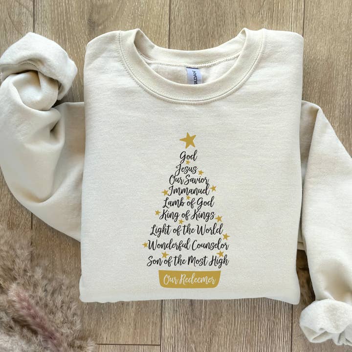 God Influenced Apparel - Vendita all'ingrosso Felpa stampata - Donna - Dio, Gesù, il nostro Salvatore... Felpa con disegno dell'albero di Natale di Our Redeemer Christian
