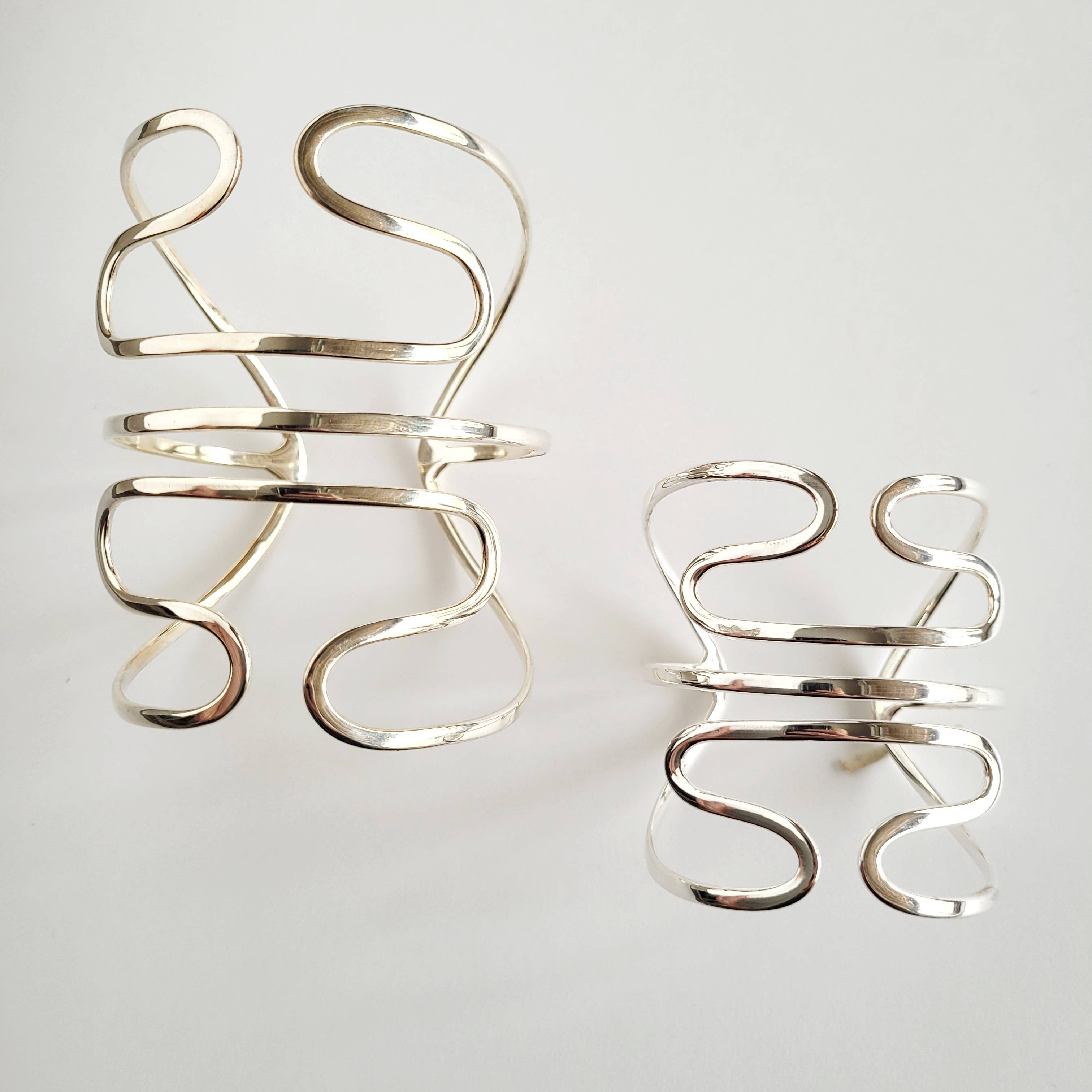 Bisjoux – wholesale Manschettarmband – Bisjoux stor armring i mässing för överarmen15