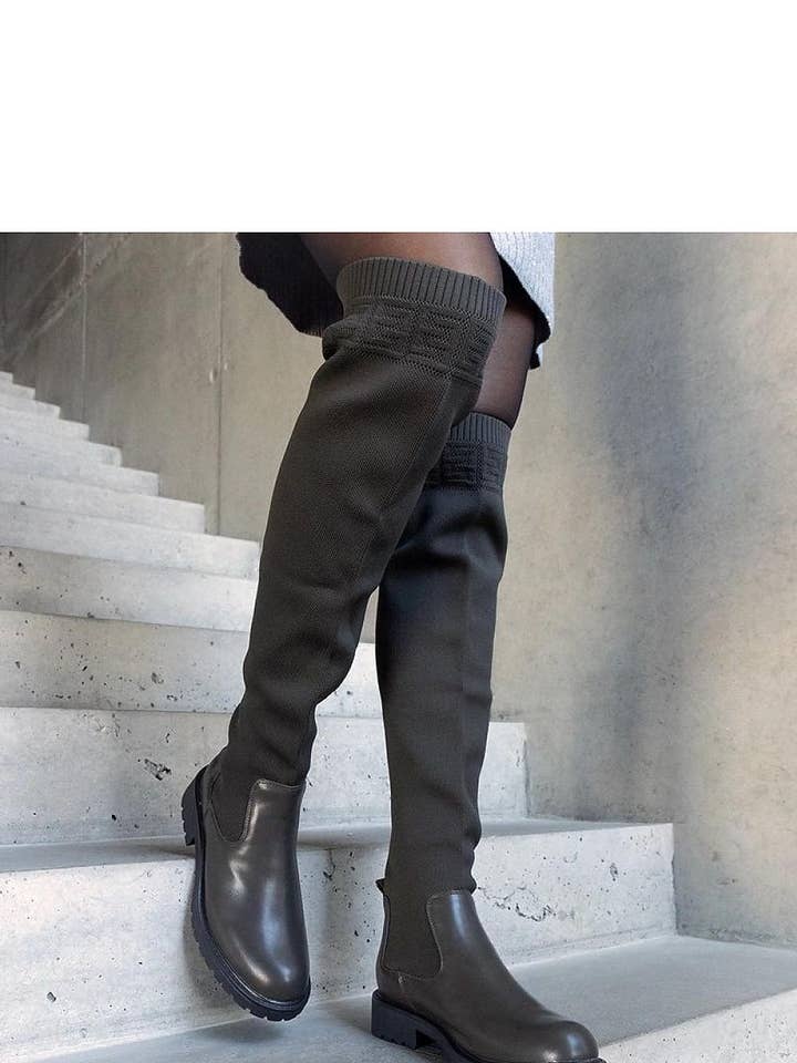 Stövlar med klackar Modell 206441 Solea för wholesale av Lieber Deem Marktplatz