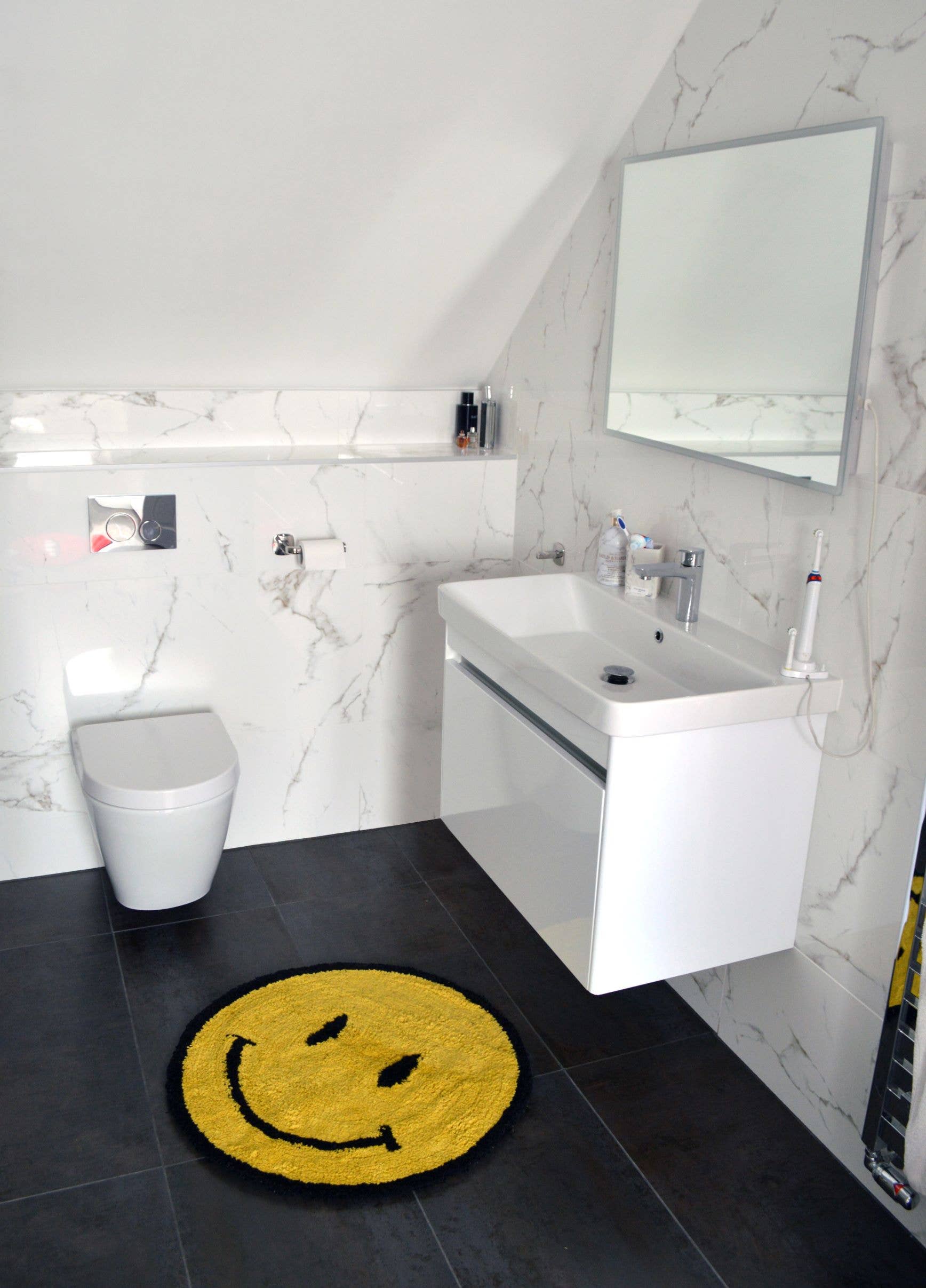 Allure Bath Fashions - Wholesale Bath Mat - Yellow Smiley Face Reversible Bath Mat - 100% Cotton3