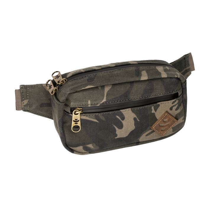 Revelry Supply - Wholesale Crossbody Bag - Women's - The Companion Crossbody39