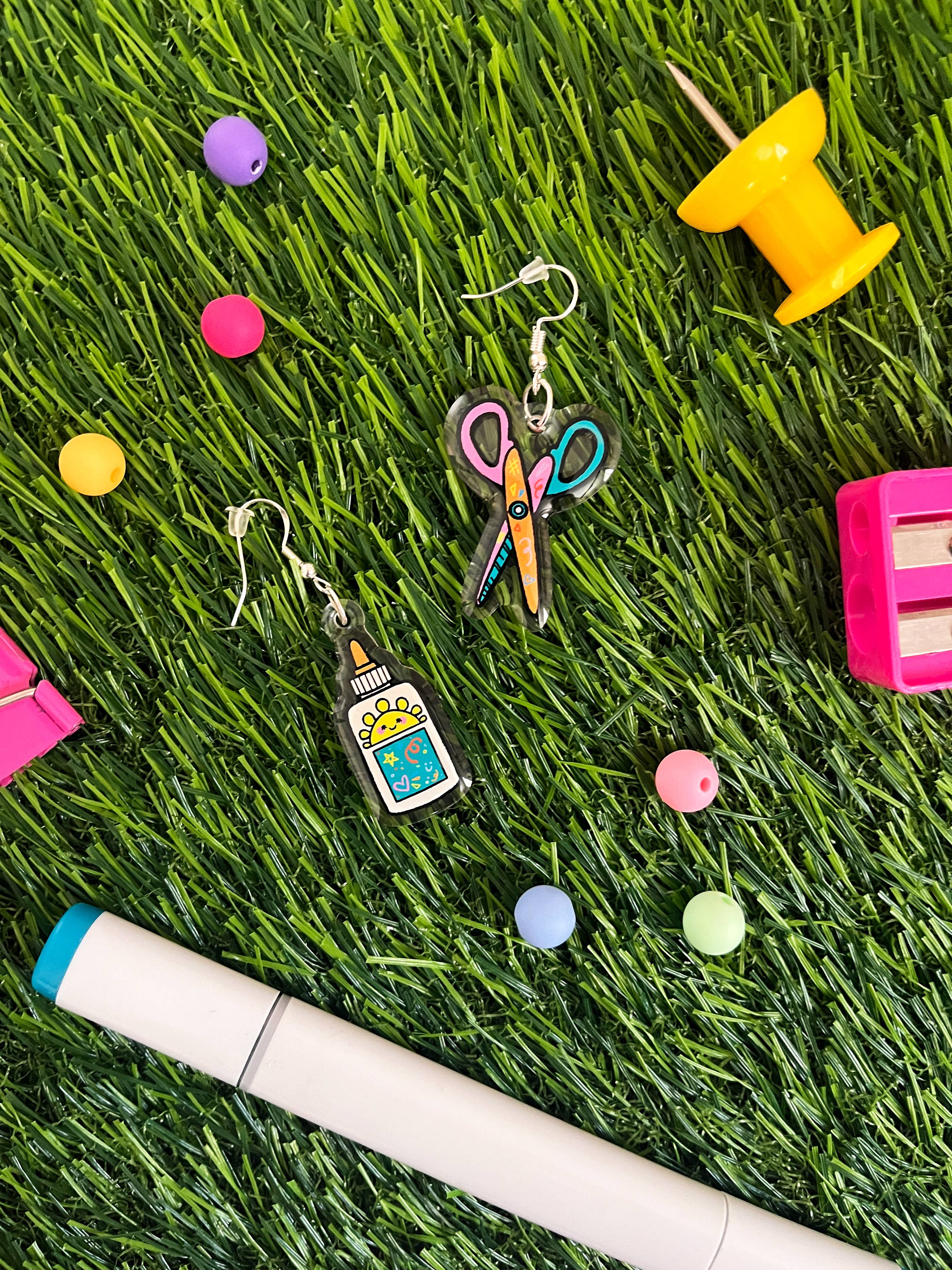 Beeftopia - Wholesale Dangle Earrings - Very Crafty Novelty Earrings | Cute Artsy Jewelry3