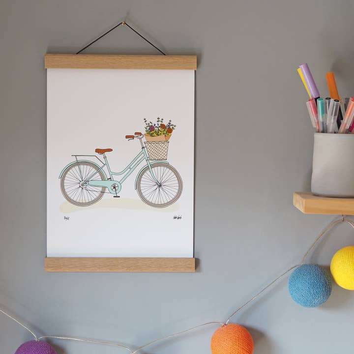 Stampa bicicletta in verde menta per la vendita all'ingrosso da parte di Helena Carrington