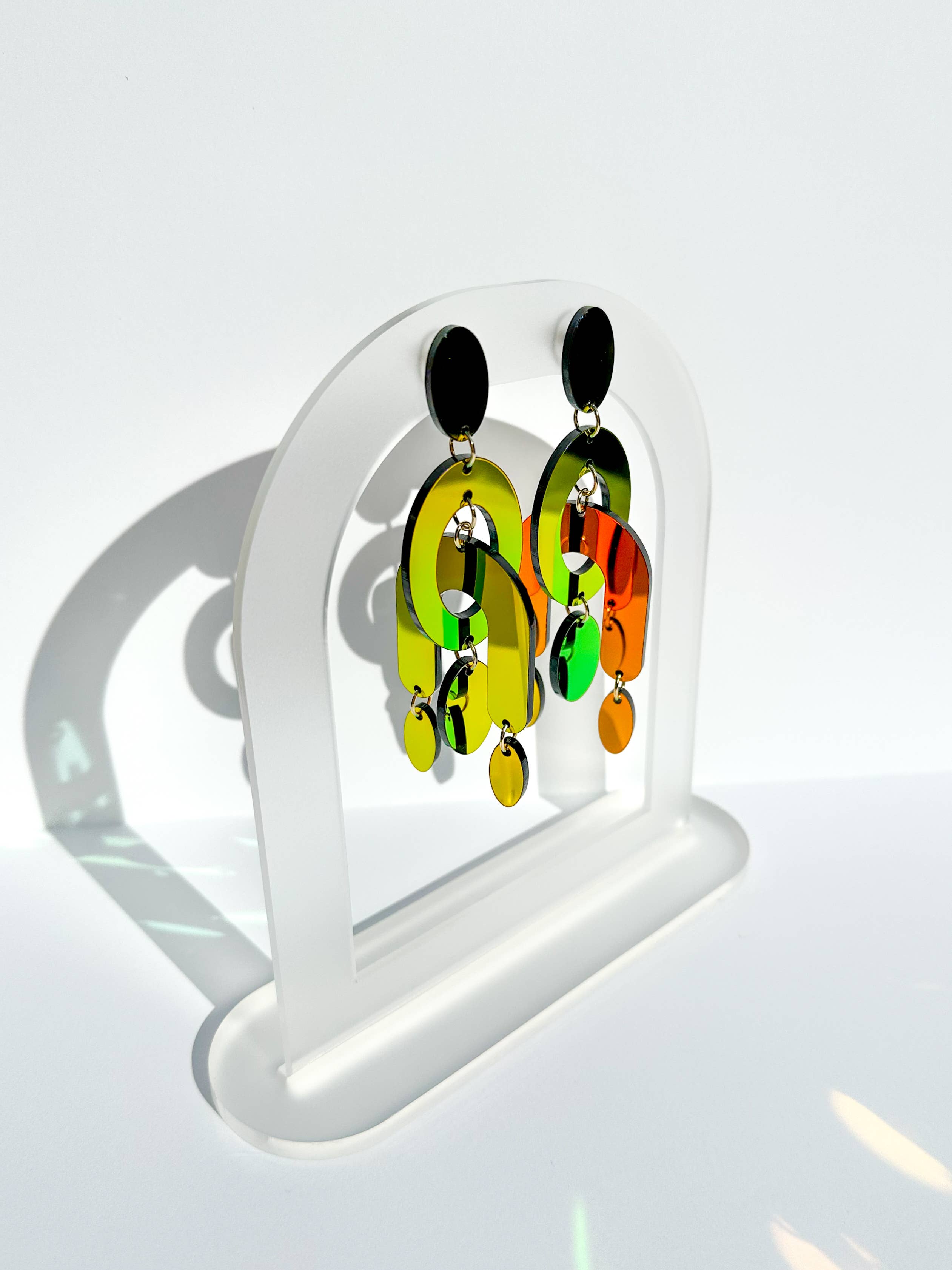 Future Ghost - Vendita all'ingrosso Orecchini pendenti - Orecchini chandelier tridimensionali Cleo3