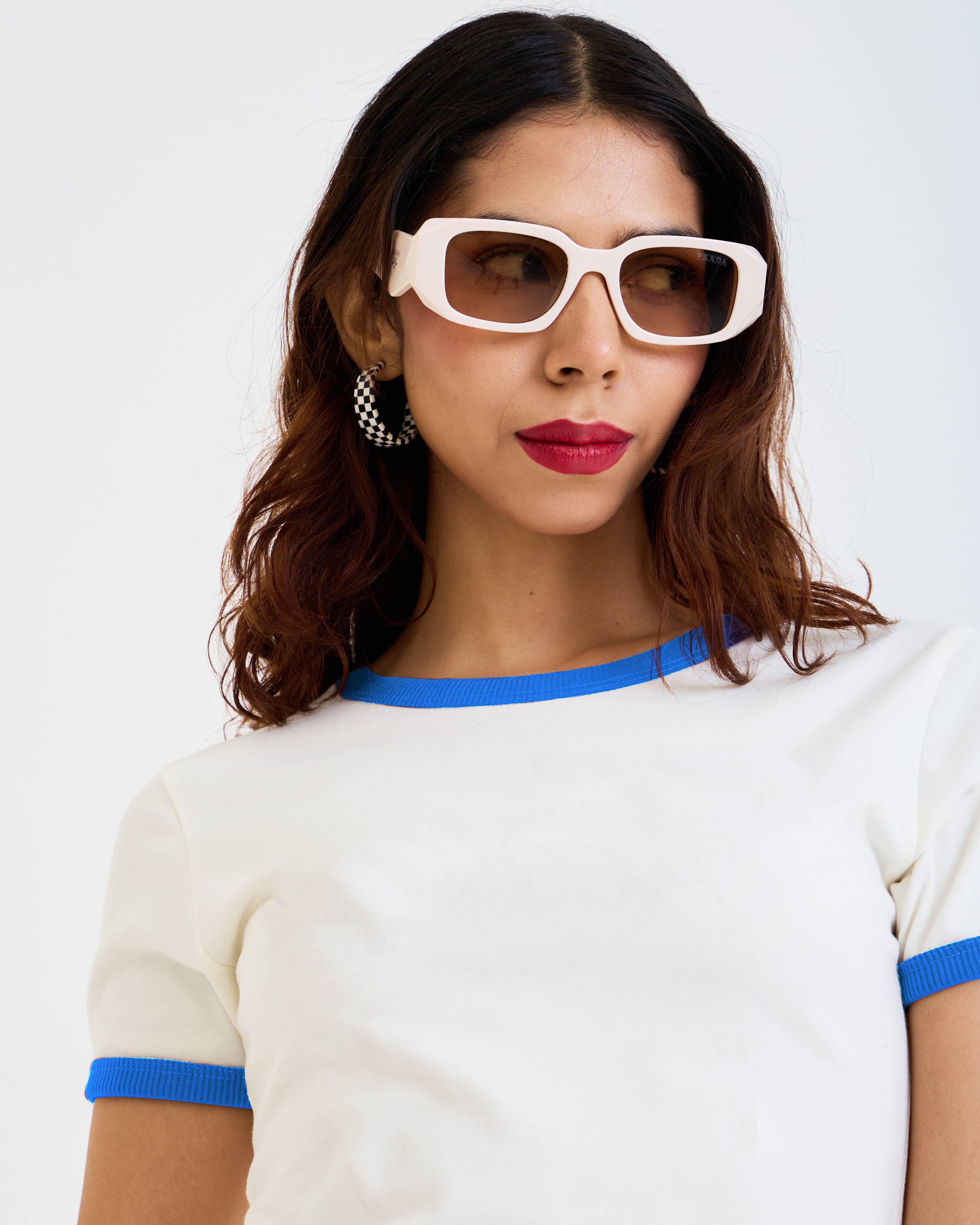 Artree - Wholesale T-shirt – women's - Ringer Tee Blank Off White Blue Women's Fitted Top1