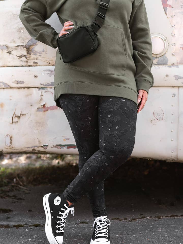 Midnattsravnar för wholesale av SweetLegs Clothing Inc