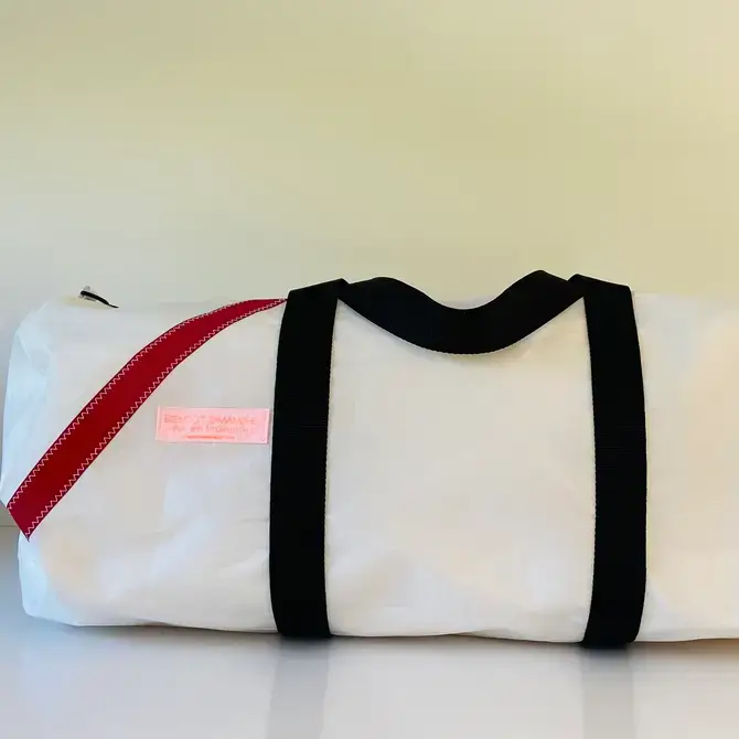 Bientot Dimanche - Wholesale Weekender Bag - Unisex - Upcycled Sail Cloth Duffle Bag Personalised Zero Waste Sport11