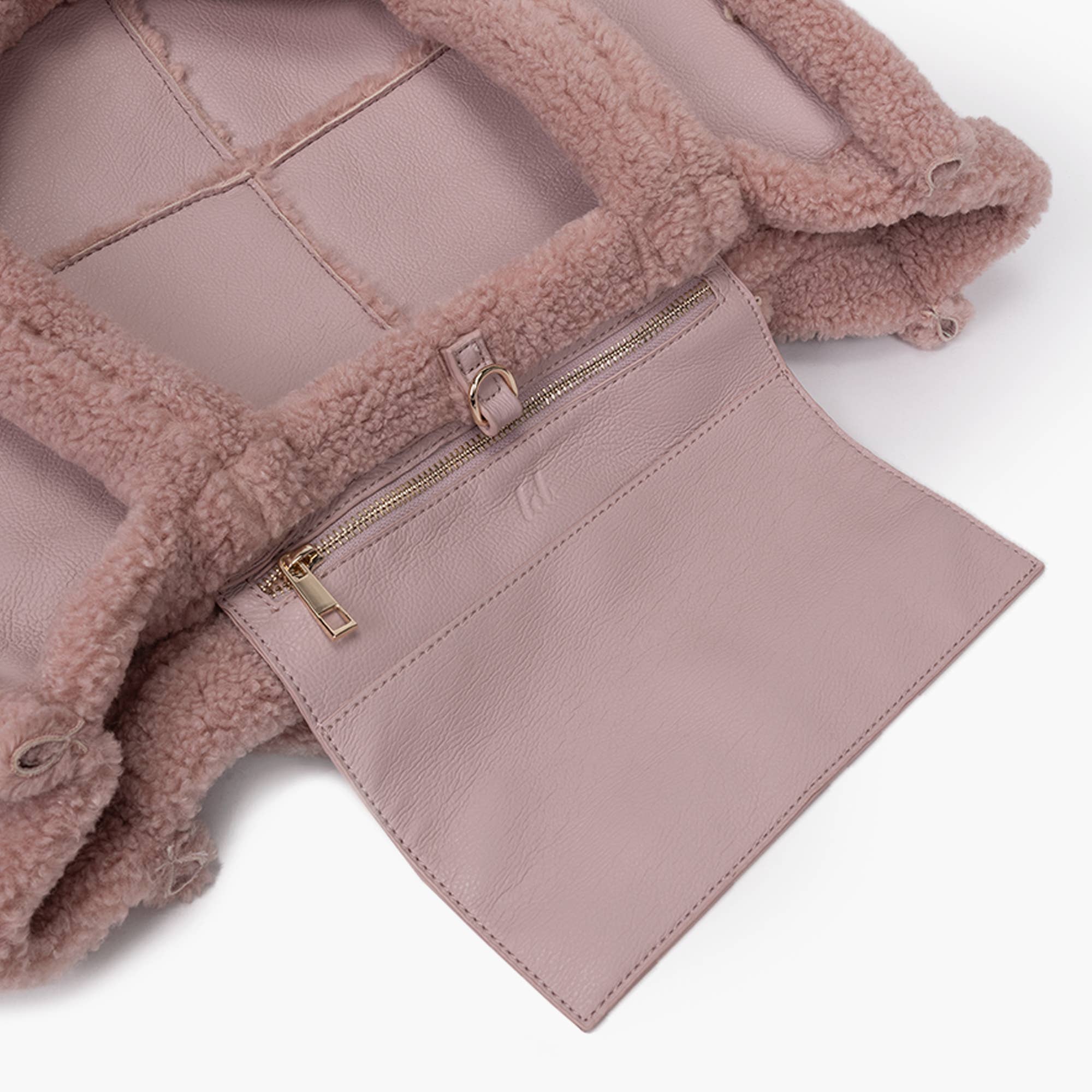 Like Dreams – wholesale Tote bag – Women's – North Everyday Sherpa Tote – Cozy Christmas Carryall7