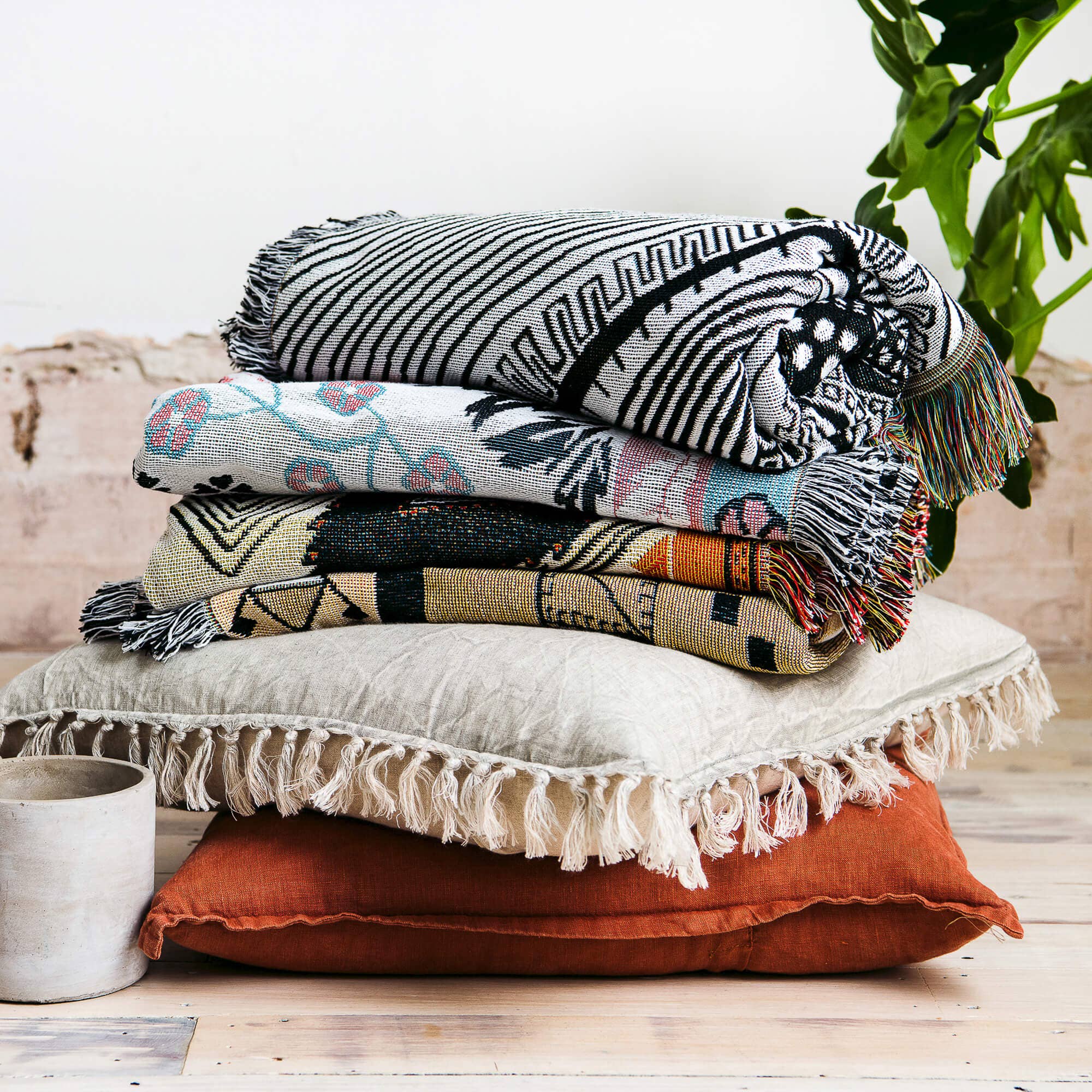 HENDEER - Wholesale Picnic Blanket - 'Nowhere Man' Woven Picnic Rug/Throw26