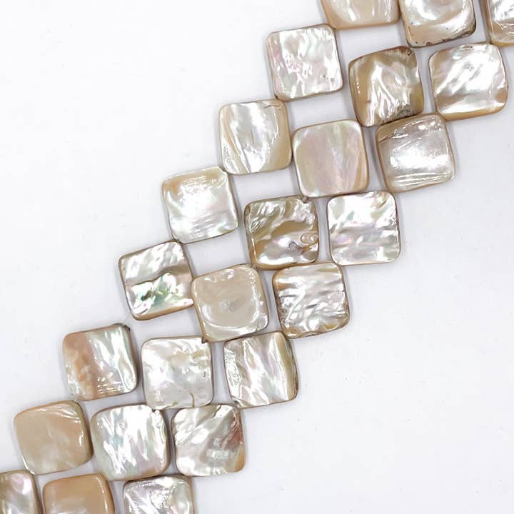 Naturlig abalone hvid skal flad firkantet form perler størrelse 11x11mm 15,5" streng for engroshandel hos CRCBEADS