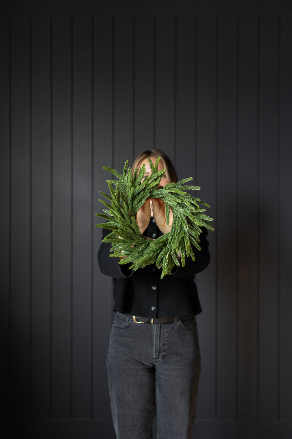 Luxe B Co - Wholesale Wreath - Norfolk Pine Real Touch Wreath Mini1