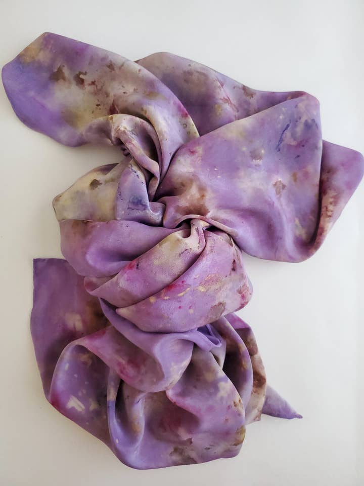 CACHECO/Têxtil em Crepe Seda Tingida Naturalmente (Longo 89") por atacado de Lu France Interiors LLC