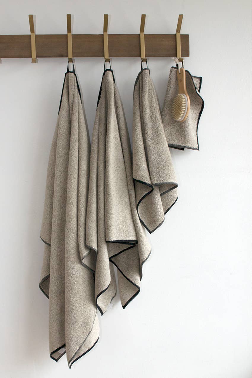 Linen Way Inc. - Wholesale Hand Towel - Tivoli Terry Hand Towel - 2 colors5