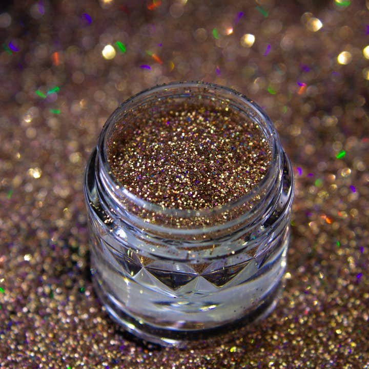 Karla Cosmetics - Wholesale Eyeshadow - Golden Rose Holographic Glitter4