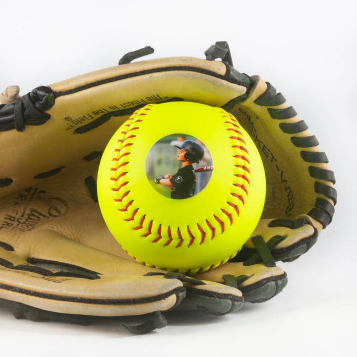 Buffalo Bottle Craft - Venta al por mayor Balón/pelota - Softbol de cuero impreso personalizado, amarillo, 12 «, regalos de sóftbol5