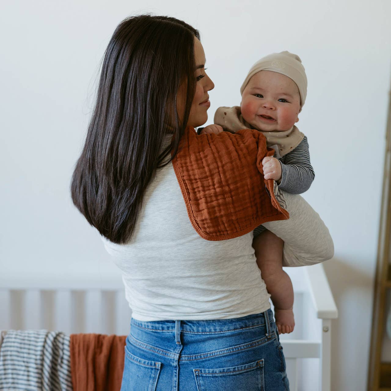 Parker Baby Co. - Wholesale Burp Cloth Set - Baby - Pebble Set - Muslin Burp Cloths (4 Pack)3