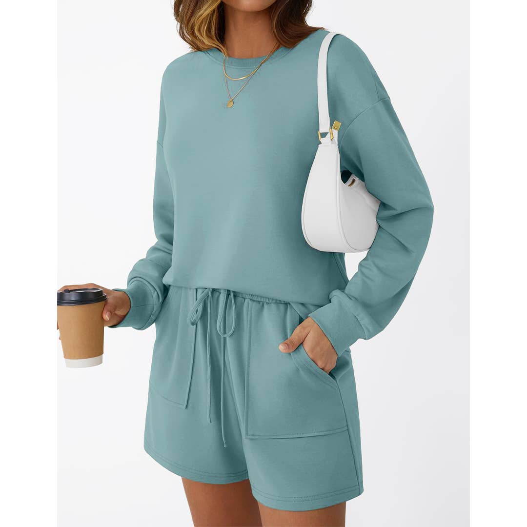 UNISHE - Wholesale Top & Short Set (NOT Loungewear) - Women's - Long Sleeve Sweatshirt and Shorts Fashion Casual Set MD2321