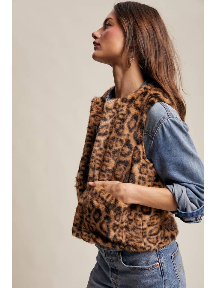 Listicle - Wholesale Outerwear Vest - Women's - Faux Fur Leopard Vest16