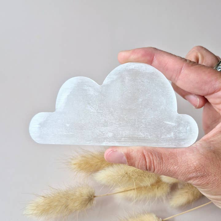 Moonlight Gemstones - Wholesale Crystal Charging Plate - Selenite Charging Dish in Cloud Shape – approx. 10 cm | Purification & Calm1