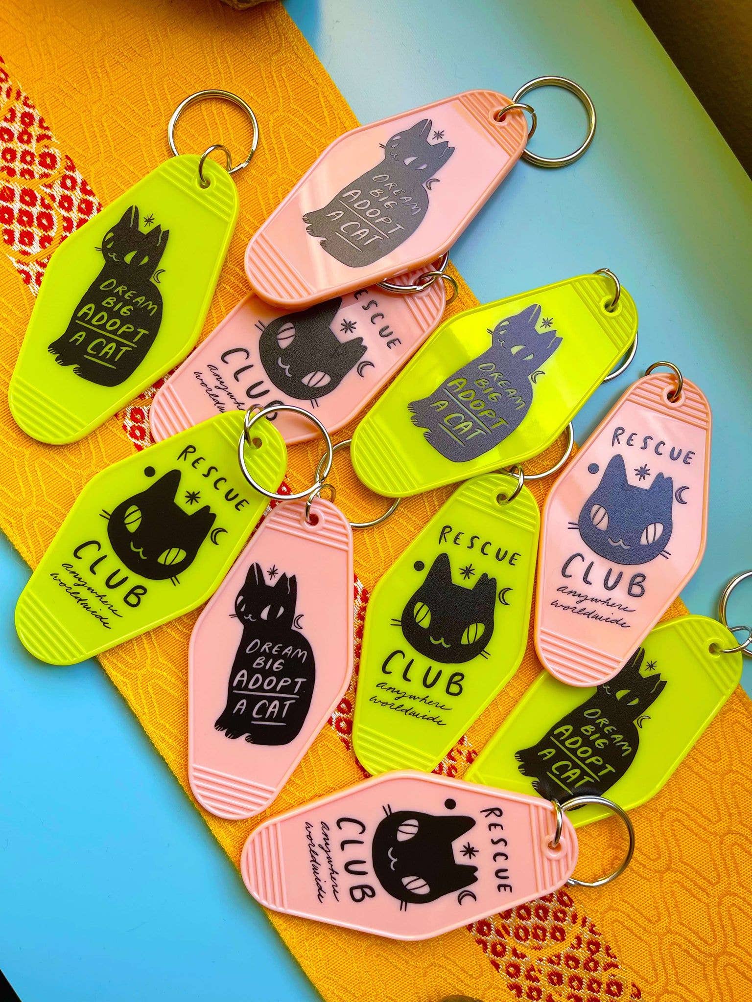 Bunny Dee - Wholesale Keychain - Women's - rescue cat club motel style key chain1
