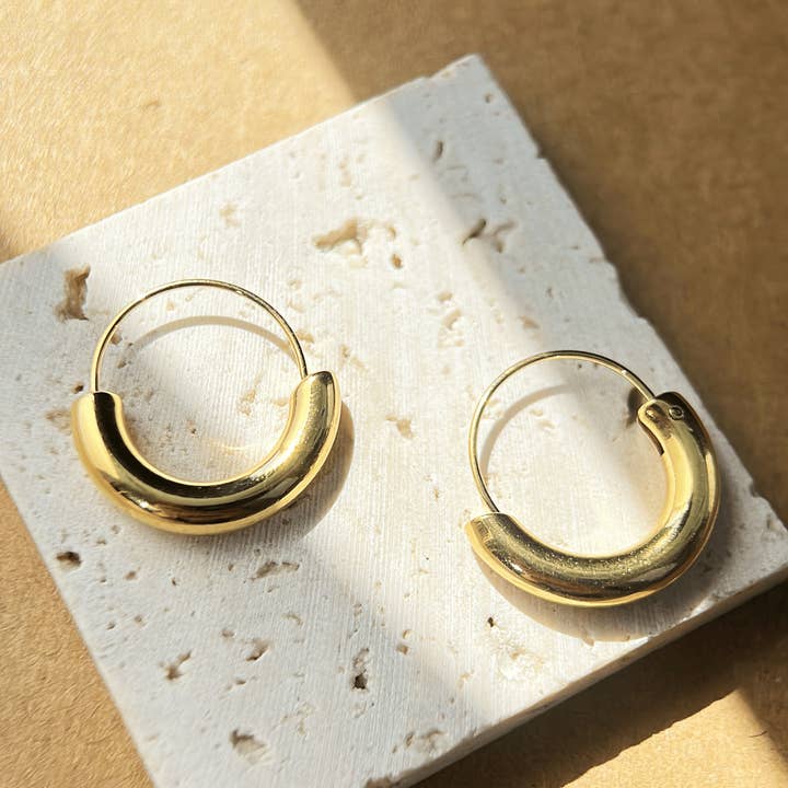 Aria U-Shape Hoop Earrings for wholesale by Revelari