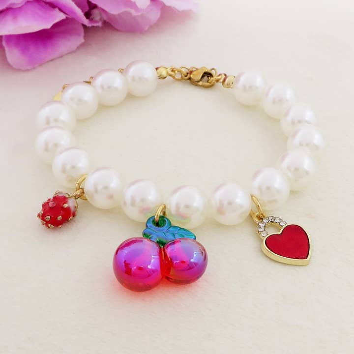 BIG CHERRY - ACCIAIO inossidabile - Bracciale perle e charms ciliegie - cuore - mix zirconati for wholesale by Daemon srls