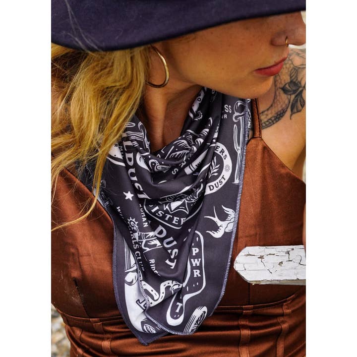 WILDUST - Wholesale Sjaal - Dames - MOTOR SJAAL - WILD SPIRIT GRIJS1