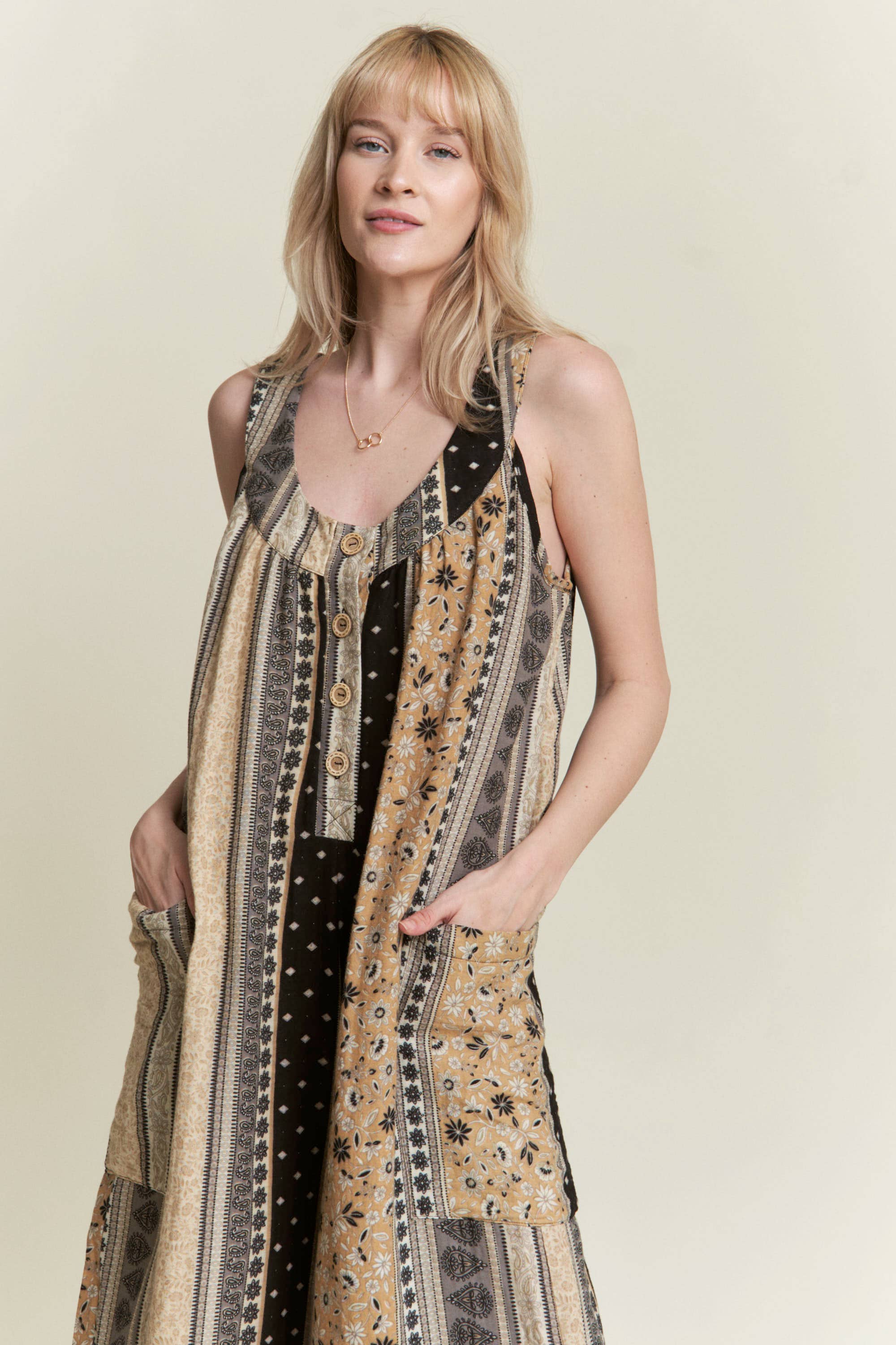 JADE BY JANE – Engroshandel Jumpsuit - Dame – ÆRMELØS FARVEBLOK BLOMSTERPRINT JUMPSUIT MED LIGE BEN1