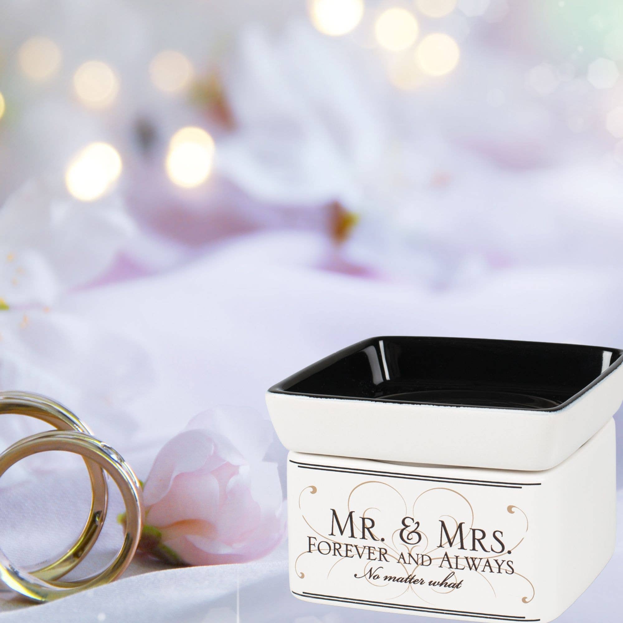 Magnolia - Wholesale Wax Warmer - Mr & Mrs 2-in-1 Warmer1