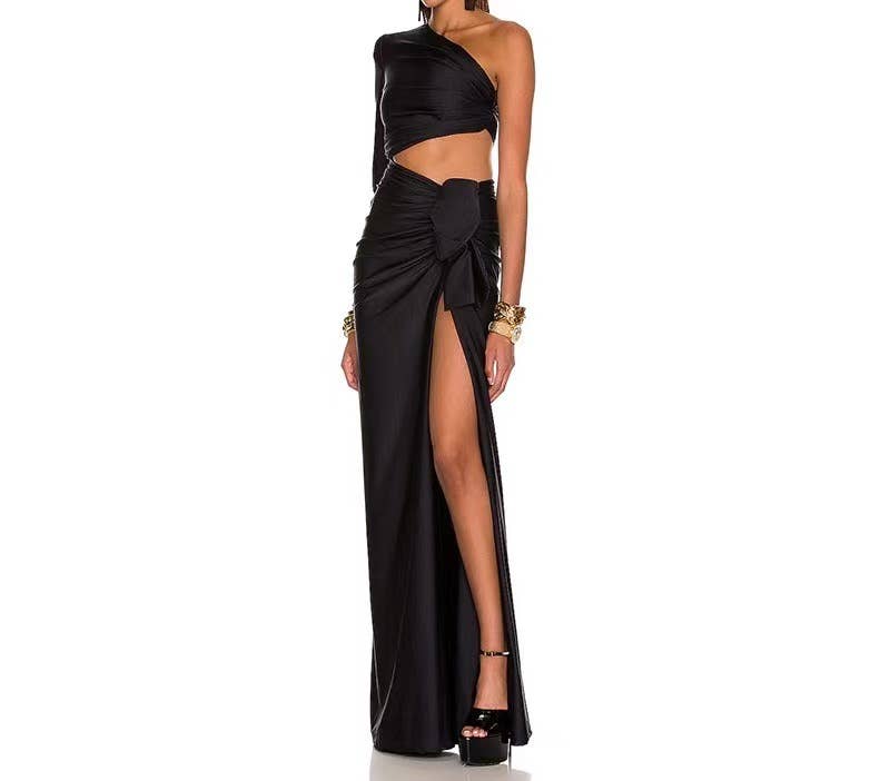 Noir Sanyao Fashion - Robe longue élégante fendue à épaule asymétrique en vente sur Faire2