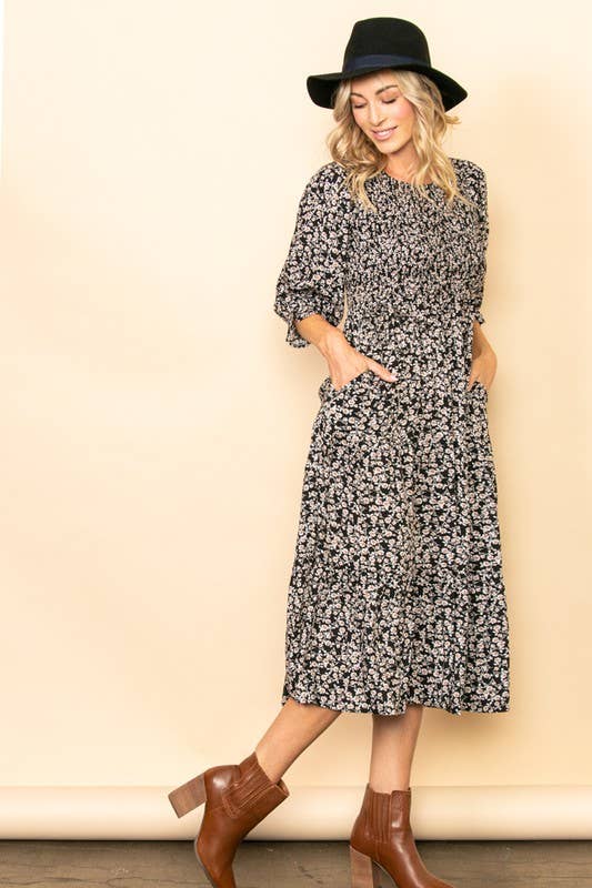 Elloh Collection - Vendita all'ingrosso Vestito - Donna - Abito midi vintage a fiori con smock a balze e tasche1