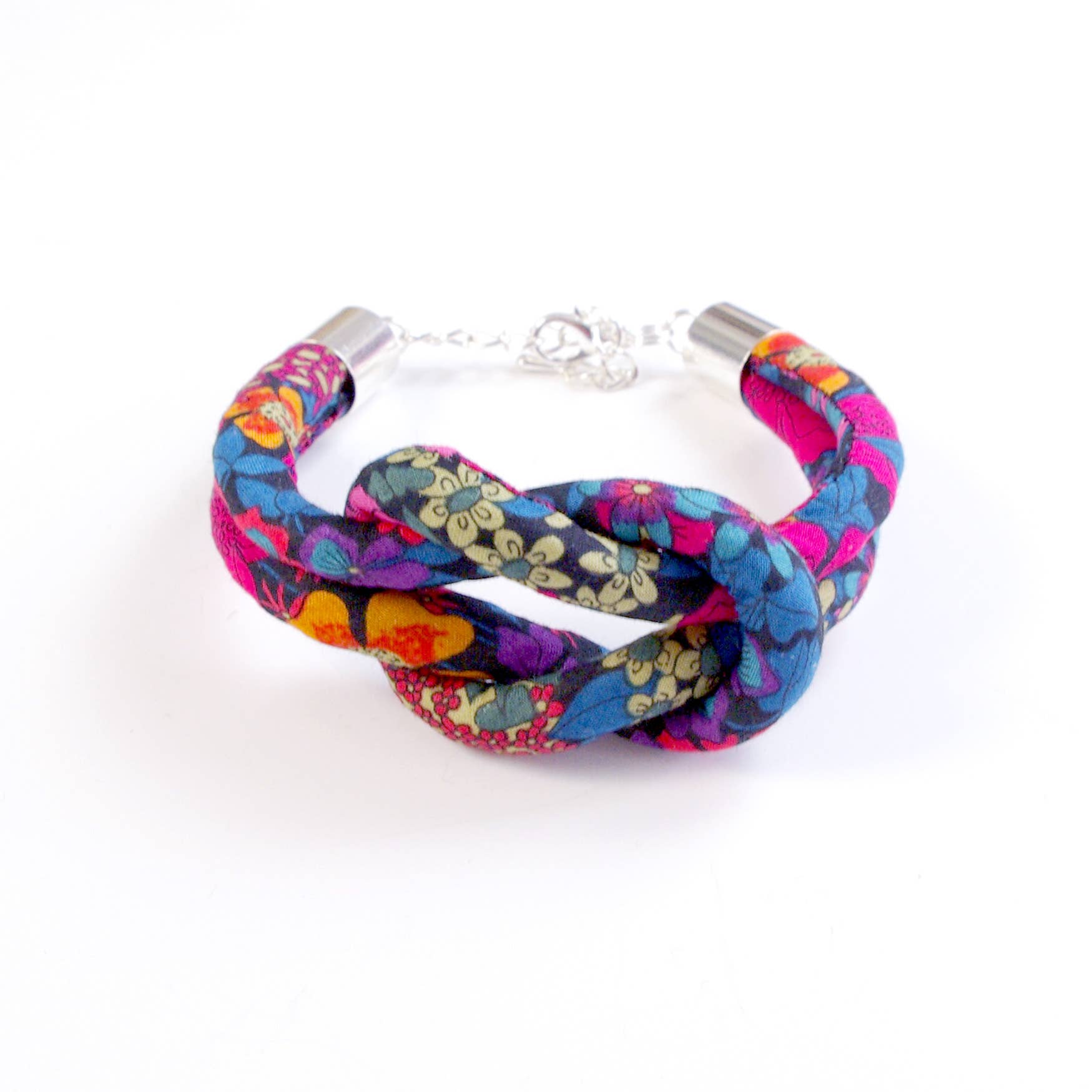 Bunny Bosworth – wholesale Woven/braided bracelet – Reef Knot Liberty Fabric Bracelet - Hot House Blooms0