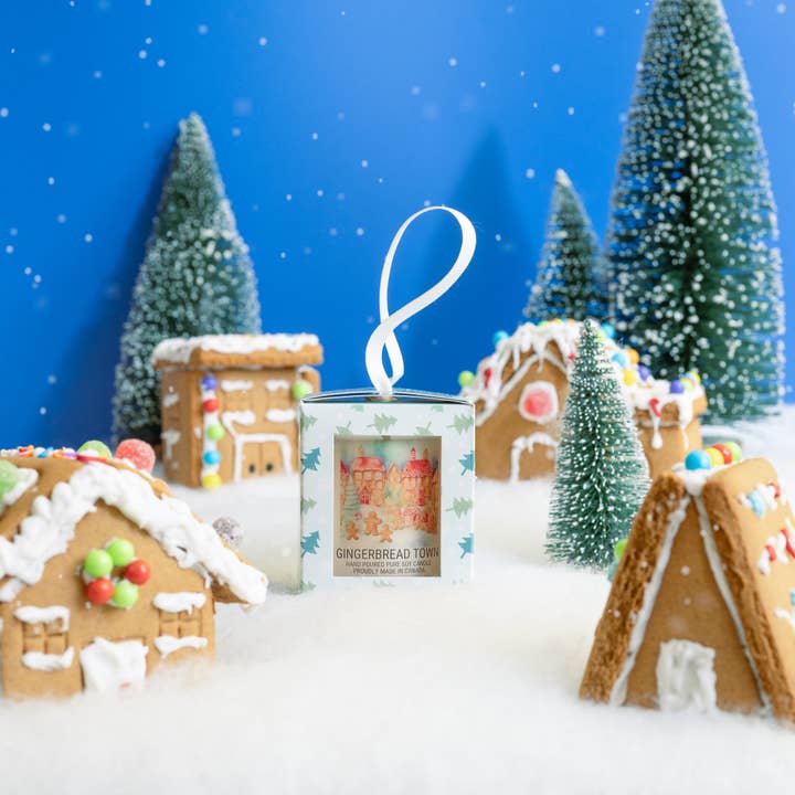 Ornament van Gingerbread Town voor wholesale door Serendipity Soy Candles