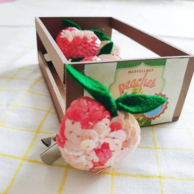 La pinza para el pelo Peach, The Katie para venta al por mayor de Kate Gwilliam