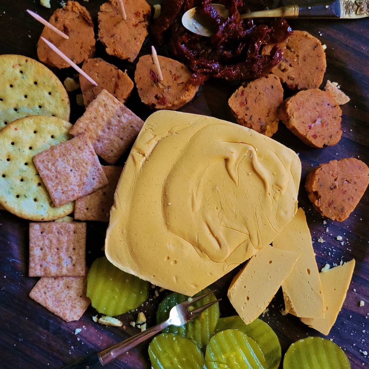 peaceful rebel - Wholesale Cheese - Smoked Gouda1