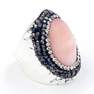 ROZE PARELMOER GOUDEN STRASS RING voor wholesale door Hypnochic