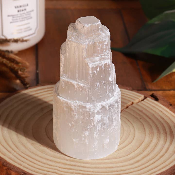 Mini grattacielo Selenite - Cristallo di selenite per la vendita all'ingrosso da parte di Natures Artifacts Inc