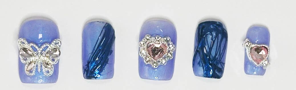 OVER THE TOP NAILS - Wholesale Press-On/Fake Nails - Hand Painted Press on Nails   Short and Pretty0