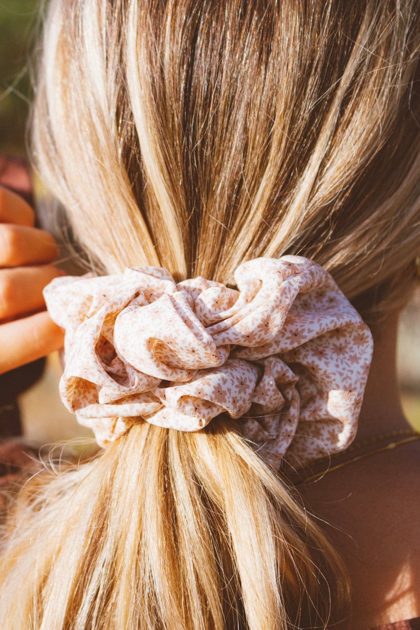 Shop Andi - Wholesale Scrunchie - Women’s - Sawyer Jumbo Scrunchie