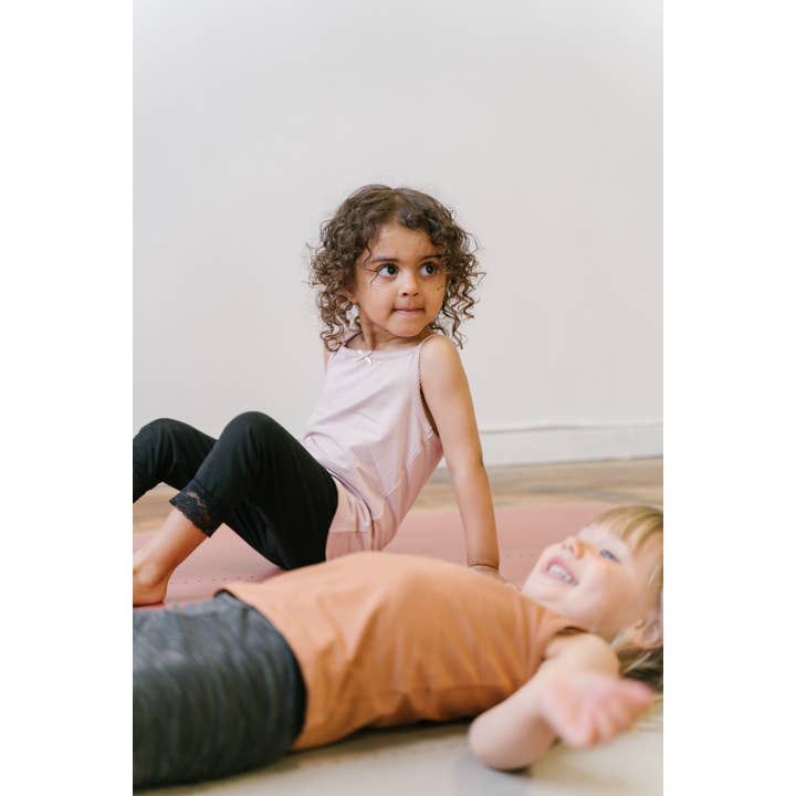 YUMAN - Wholesale Yoga Mat - Yuman Yoga Mat Origin Child 4mm Gold, Clay + Giftpack4