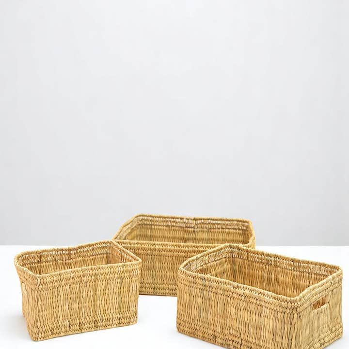 HandmadeBestSeller – Großhandel Korb – Handgewebte Aufbewahrungskörbe aus Schilf, 3er-Set2