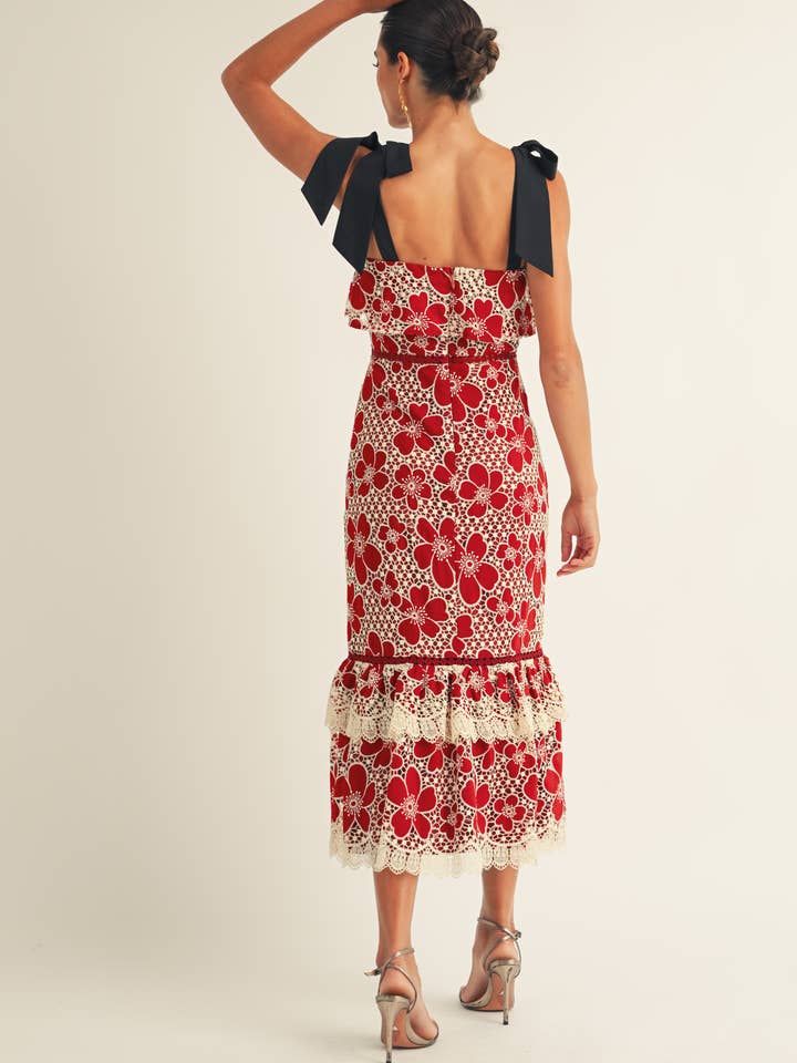 Abito midi con fondo increspato in pizzo Flower Embo per la vendita all'ingrosso da parte di JUST ME