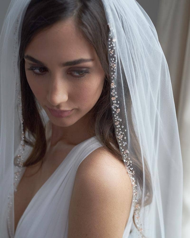 Dareth Colburn Designs – Großhandel Schleier – Damen – Hochzeitsveil mit Perlen in Roségold3