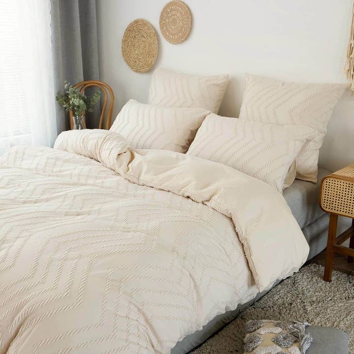 Biancheria da letto beige crema, set copripiumino trapuntato, trapunta in ciniglia con pompon chevron, copriletto boho, biancheria da letto shabby chic, piumino testurizzato King Queen per la vendita all'ingrosso da parte di daintyduvet