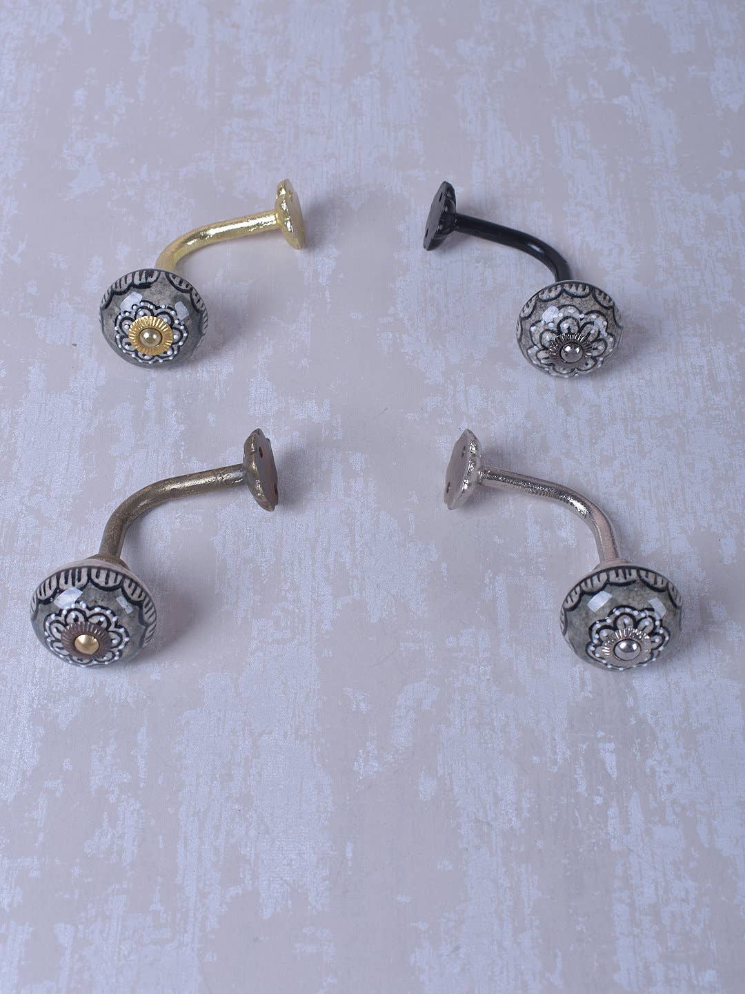 KNOBCO – wholesale Knopp/Handtag – Grå färg Handgjord dekorativ keramisk blomgardinslips bakkrok Rustik badrumshanddukskrok antik krok (uppsättning av 2)7